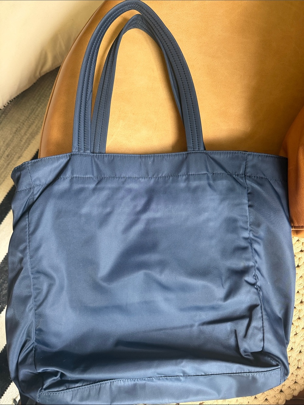 Anya Hindmarch Chubby Pocket Zip Nylon Tote Bag - Picture 5 of 7